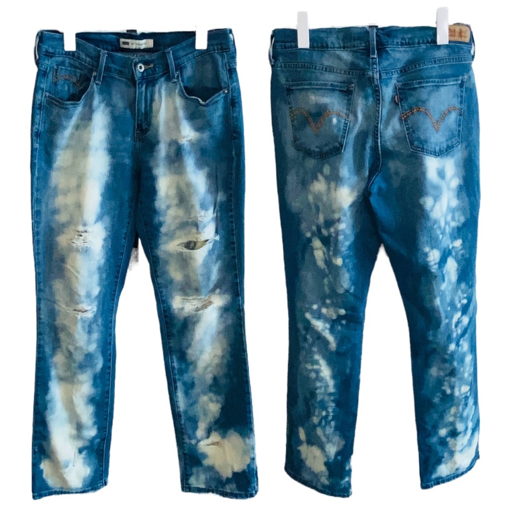 Bleached Distressed Levis 505 Straight Leg Jeans Size 6